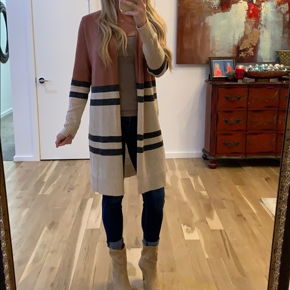 1️⃣ LEFT!! Long Sleeve Color Block Cardigan - Picture 2 of 8